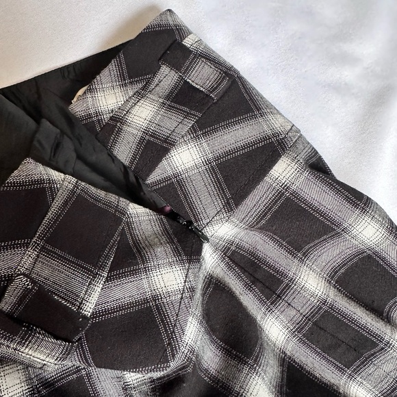 DALIA COLLECTION Vintage Checked Pencil Skirt - Picture 6 of 8